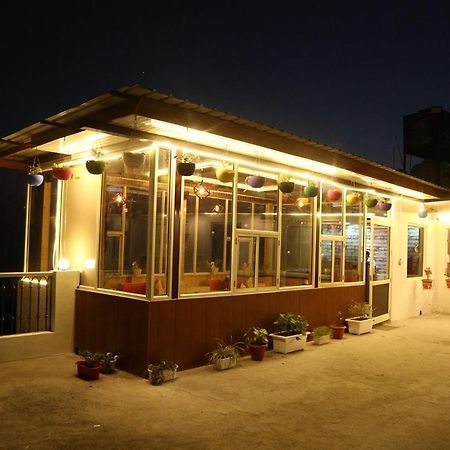 Shining Hills Hotel Mussoorie Ngoại thất bức ảnh