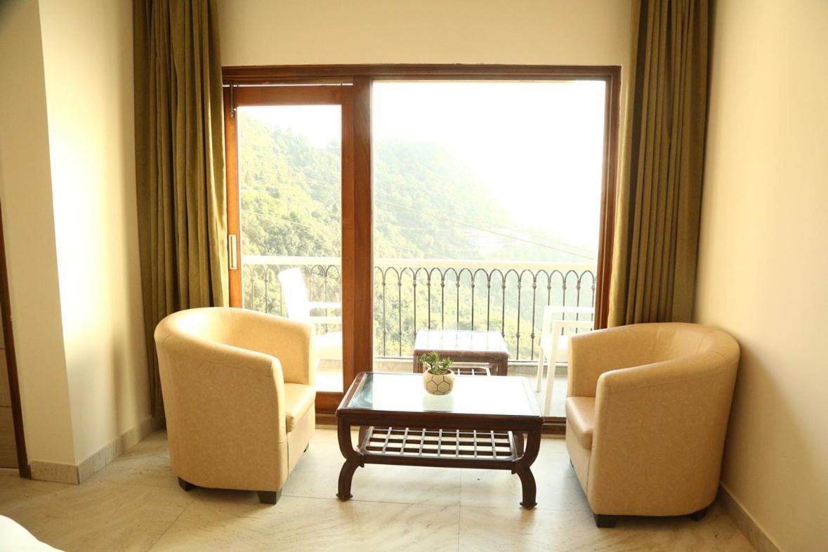 Shining Hills Hotel Mussoorie Ngoại thất bức ảnh