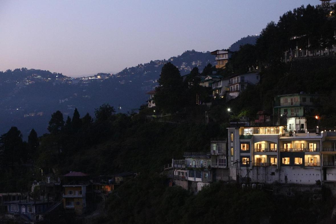 Shining Hills Hotel Mussoorie Ngoại thất bức ảnh